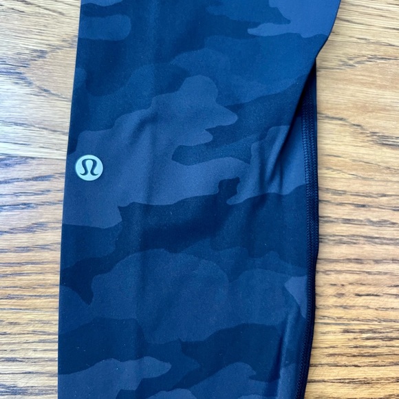NWOT ▪️ Lululemon Fast and Free Camo Leggings - Picture 8 of 8